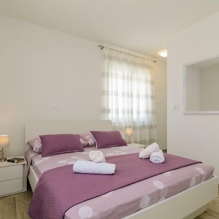 Privat Room Luka ซาดาร์ ภายนอก รูปภาพ
